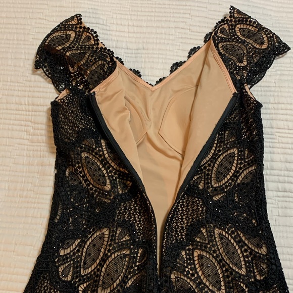 JOVANI Women’s Elegant Lace Beaded Midi Dress 4 Black - Picture 6 of 15